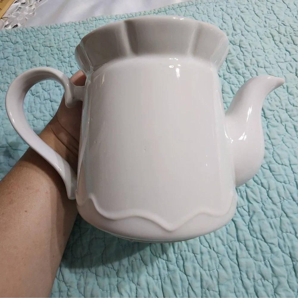 Vintage Floral Basket Ceramic Teapot White Pink Roses Blue Bow Scalloped Trim